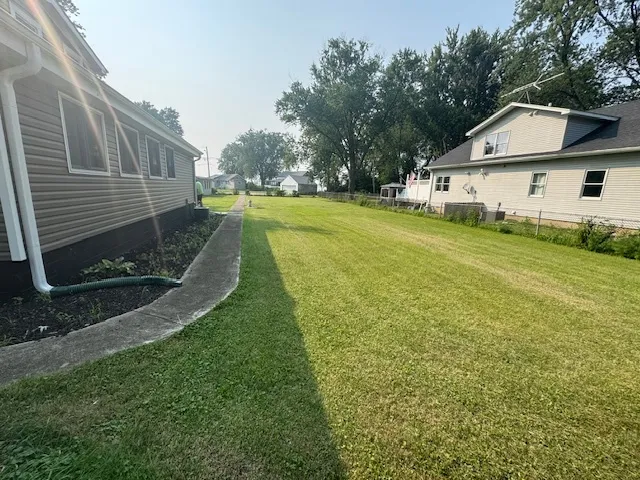 $349,900 | 39224 North Willow Lane, Antioch, IL 60002