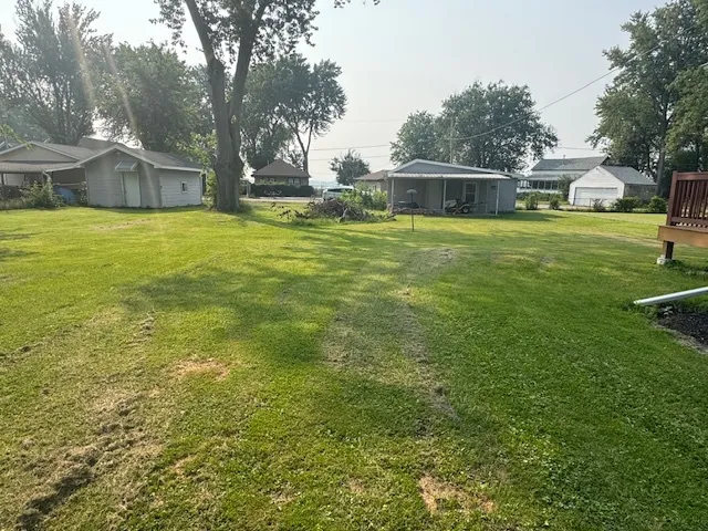 $349,900 | 39224 North Willow Lane, Antioch, IL 60002