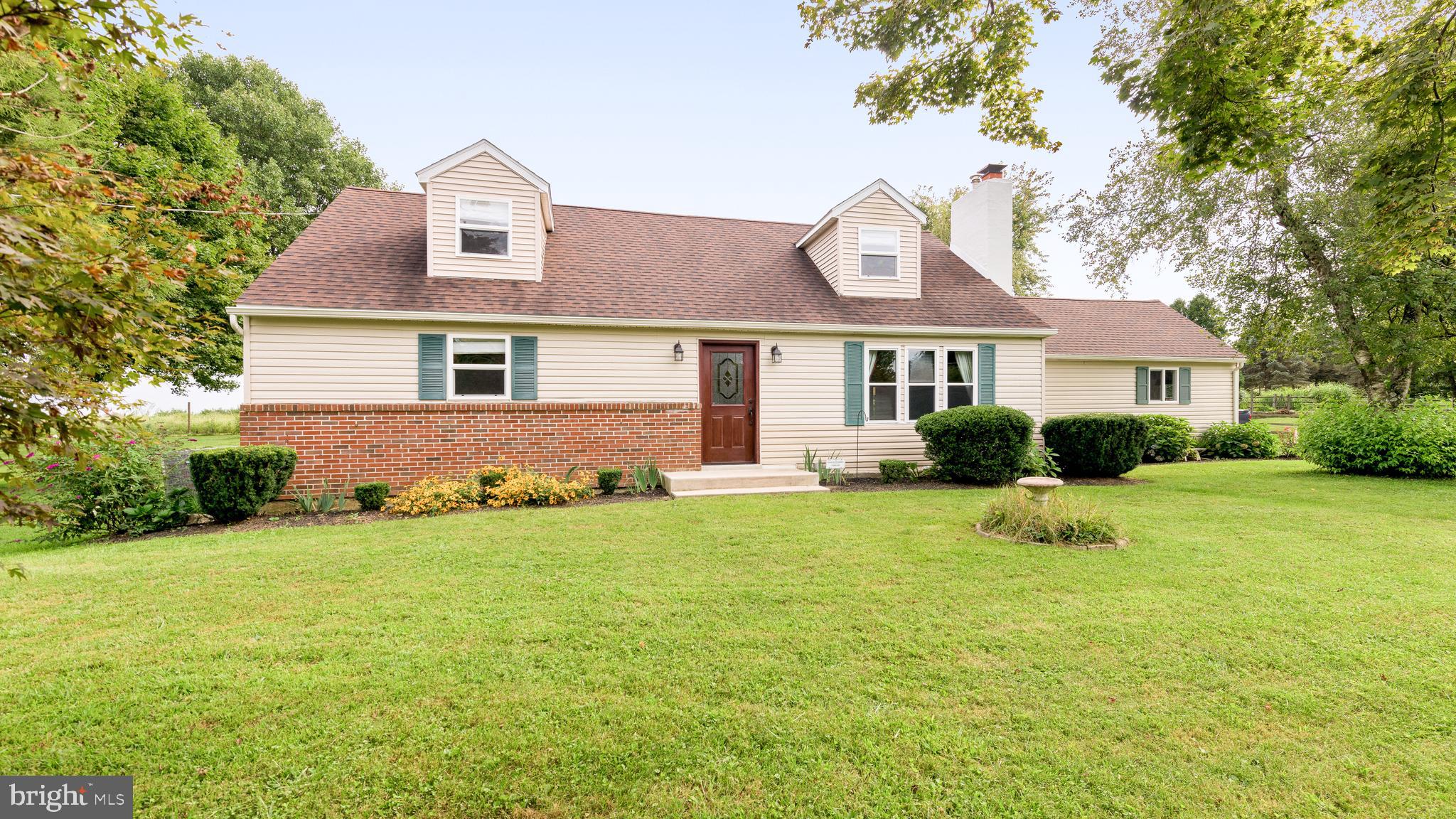 2774 West Chester Road Downingtown, PA 19335 - Photo 2 of 21 Front of home