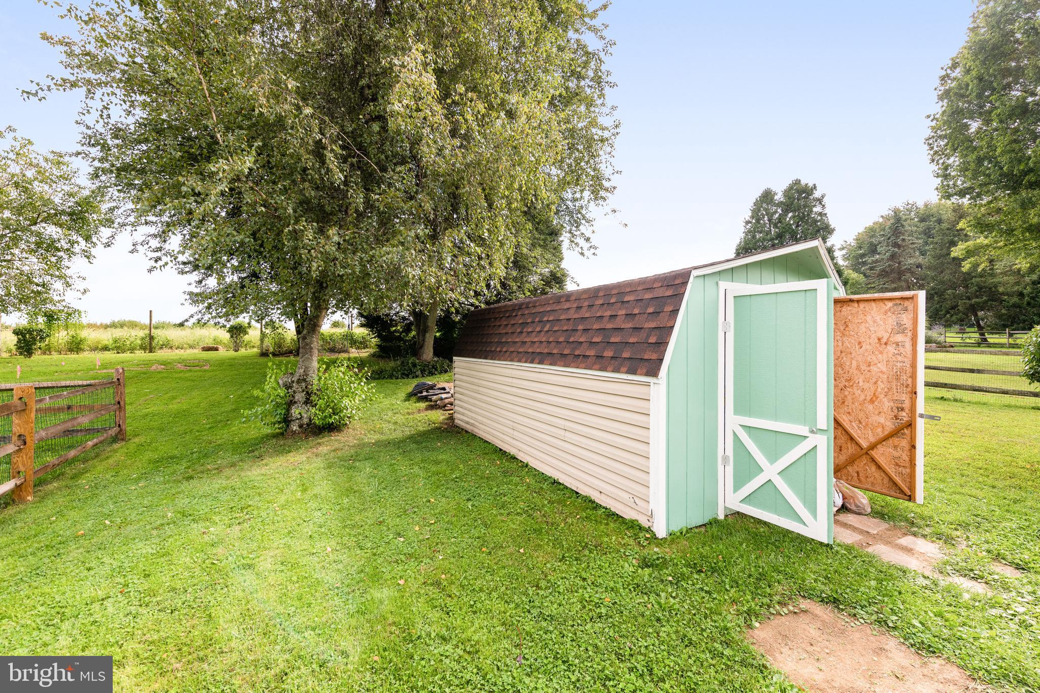 2774 West Chester Road Downingtown, PA 19335 - Photo 8 of 21 Shed
