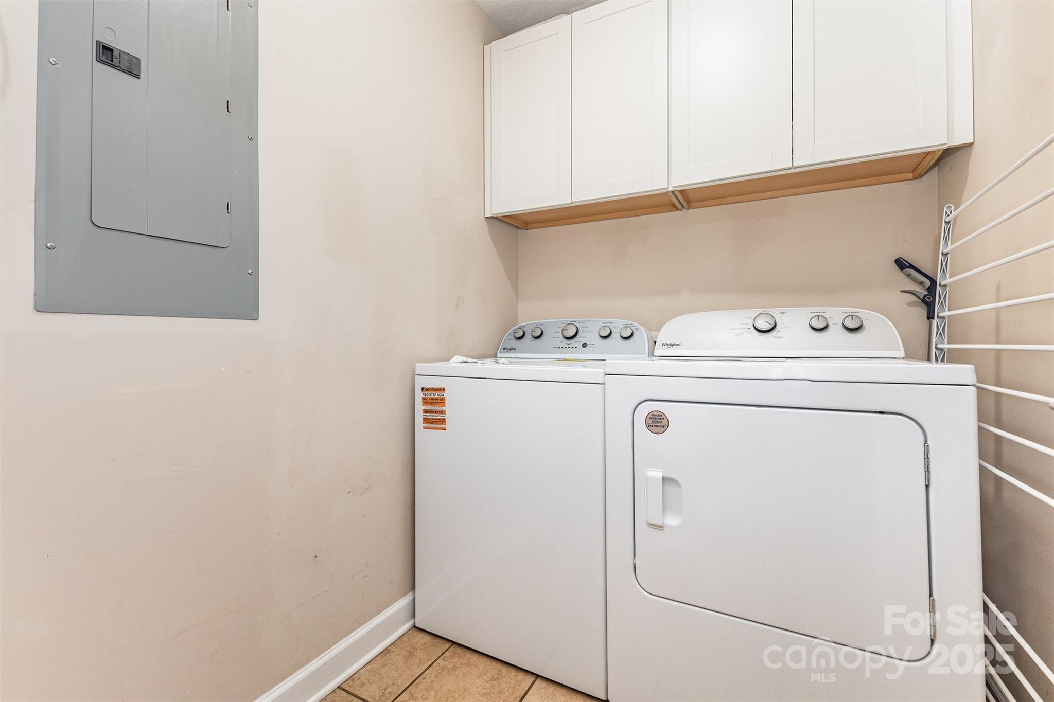 439 Pamela Road York, SC 29745 - Photo 19 of 35 a utility room with dryer and washer