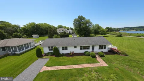 $575,000 | 713 Bay Drive, Stevensville, MD 21666