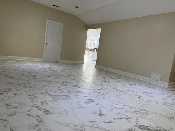 $192,900 | 5650 Longwood Street, Beaumont, TX 77707