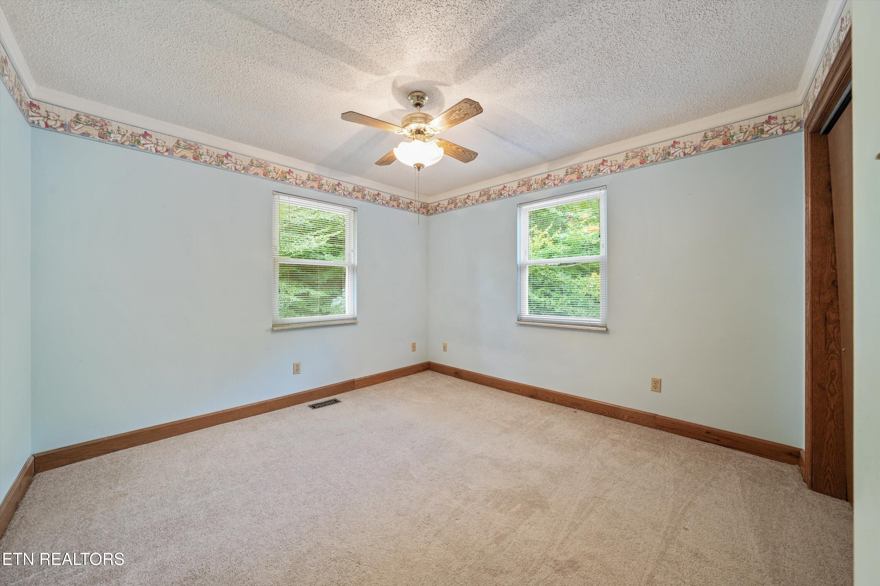 115 Graceland Road Oak Ridge, TN 37830 - Photo 37 of 51 39-115 Graceland Rd 30