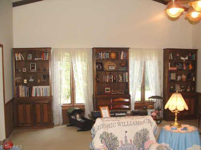 139 Roquemore Road Clemmons, NC 27012 - Photo 8 of 9 Other. Living Room