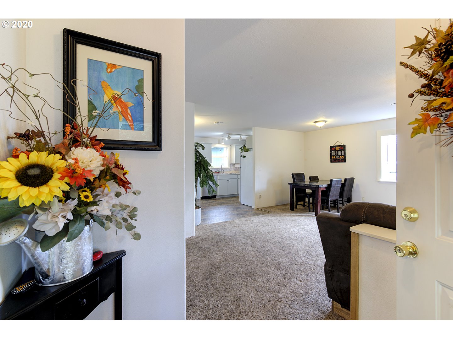 130 Walker Road Lebanon, OR 97355 - Photo 3 of 32 Gallery Image 3