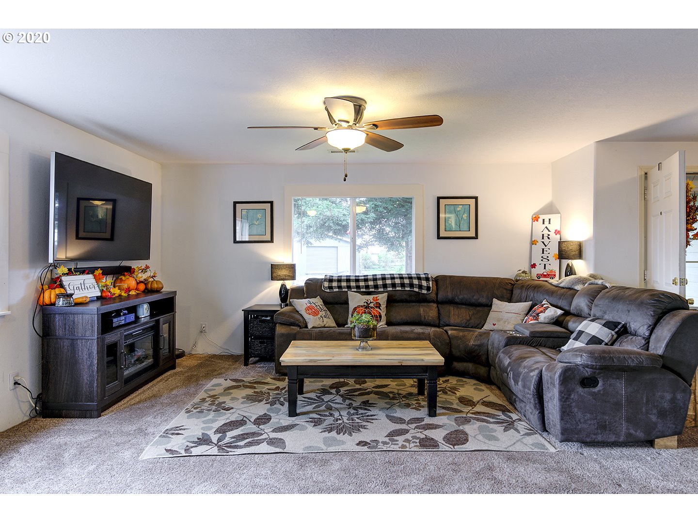 130 Walker Road Lebanon, OR 97355 - Photo 6 of 32 Gallery Image 6