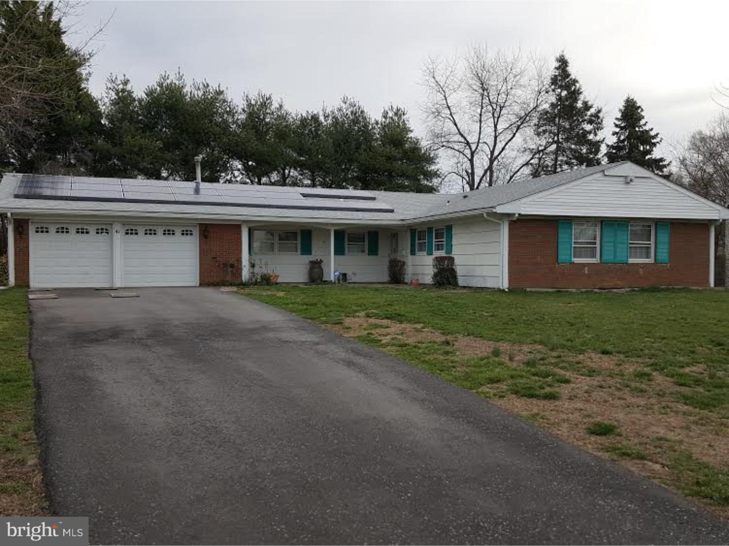 41 Crescent Road Willingboro, NJ 08046 - Photo 2 of 19