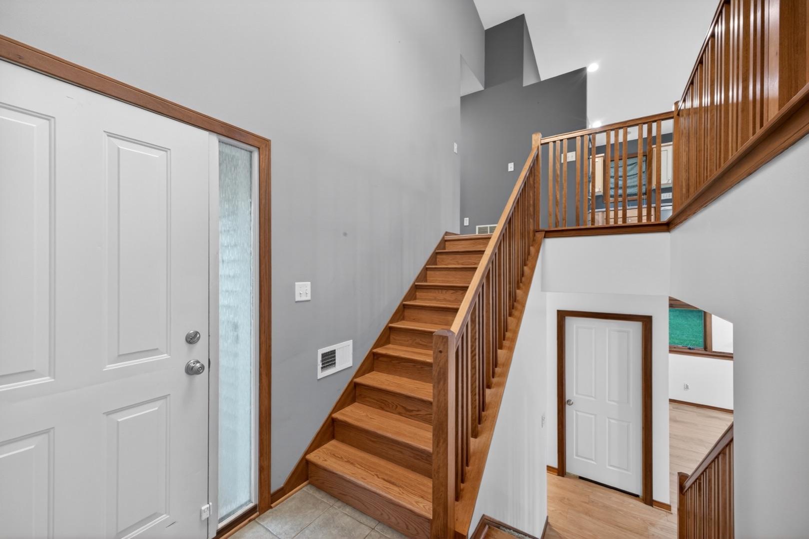 1734 Juniper Lane Southwest Rochester, MN 55902 - Photo 2 of 26