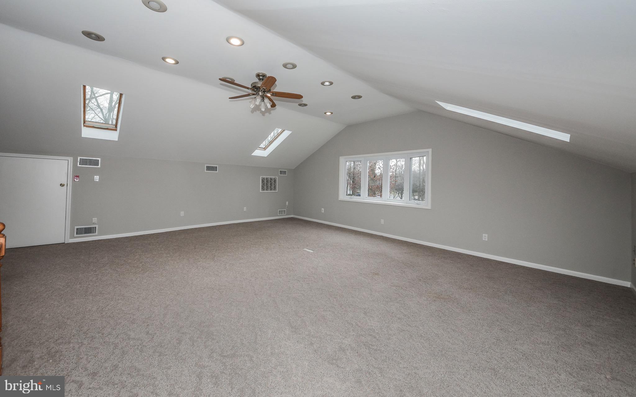 480 Kings Road Yardley, PA 19067 - Photo 27 of 59 Bonus room, off the kitchen