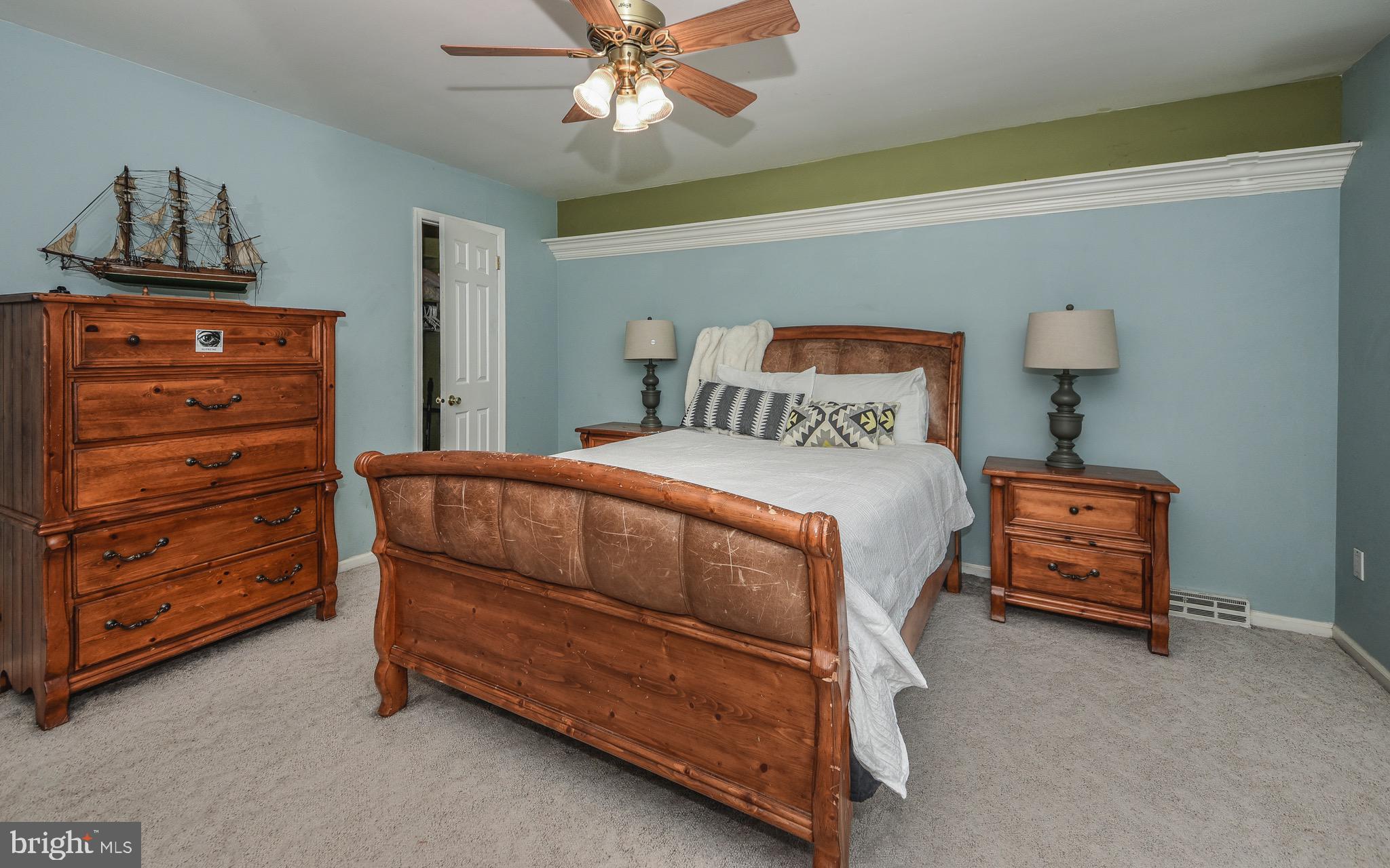 480 Kings Road Yardley, PA 19067 - Photo 41 of 59 Second bedroom