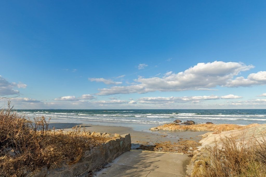 24 Waterman Road Gloucester, MA 01930 - Photo 38 of 41 Gallery Image 38
