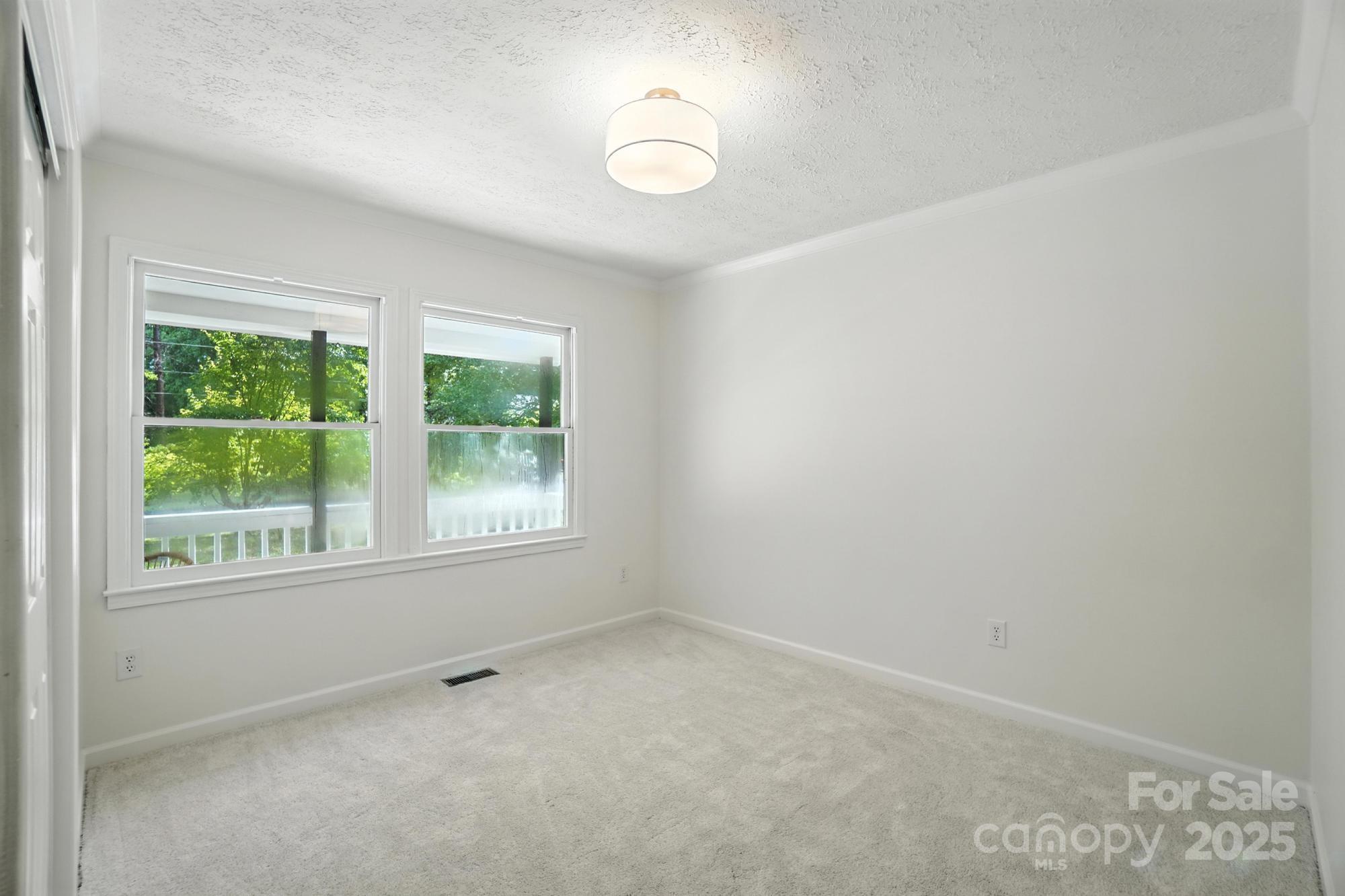 3921 Lake Road Charlotte, NC 28269 - Photo 22 of 38 Gallery Image 22