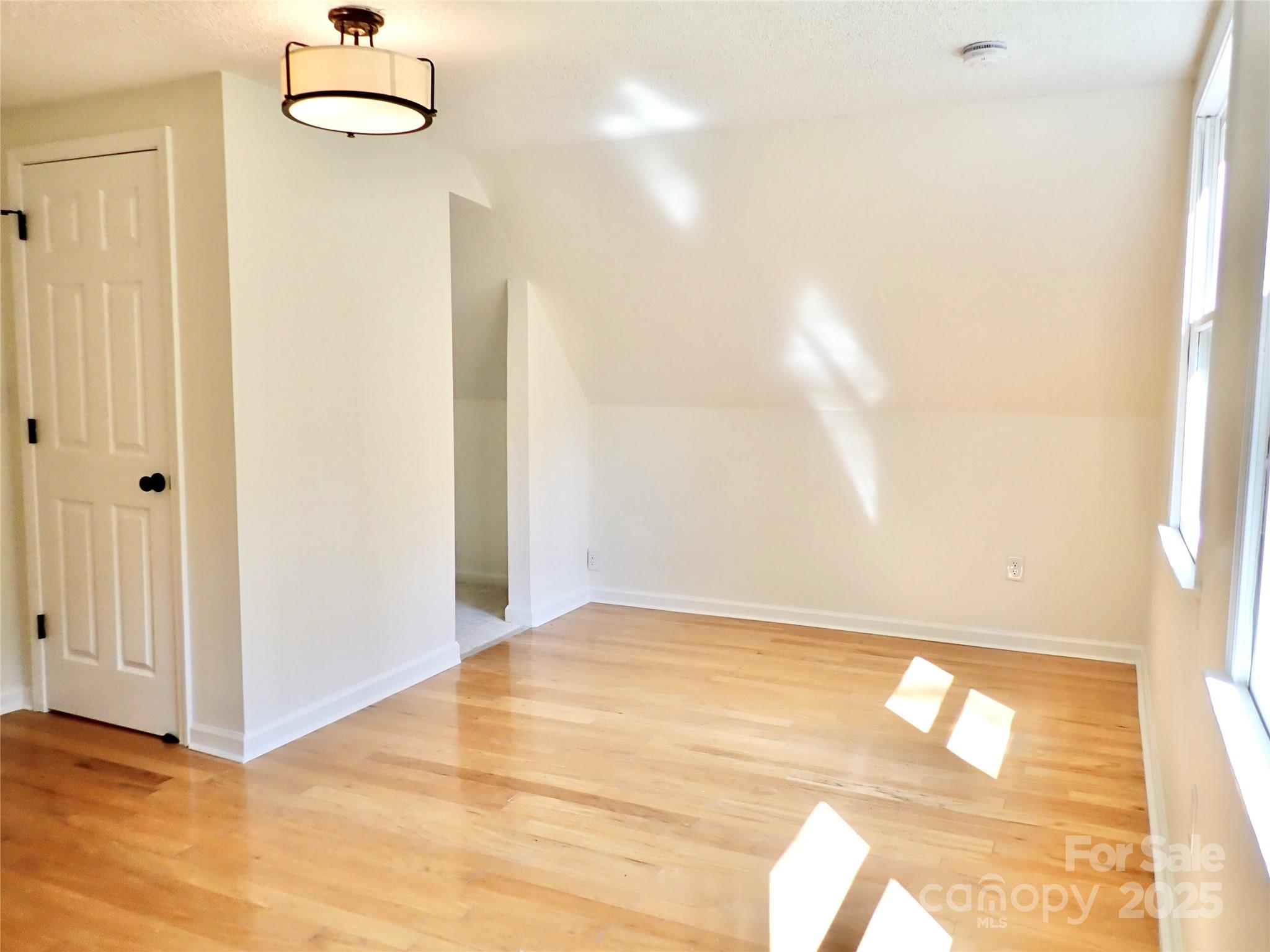 3921 Lake Road Charlotte, NC 28269 - Photo 34 of 38 Gallery Image 34