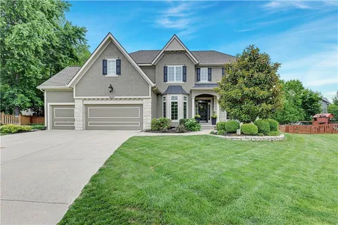 $785,000 | 5609 Roundtree Street, Shawnee, KS 66226