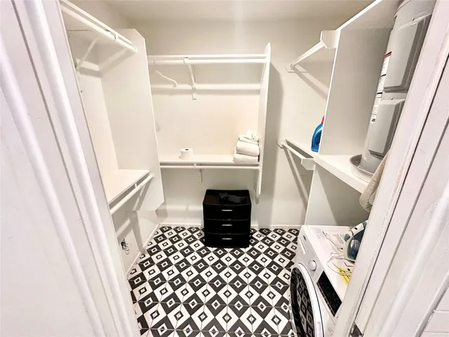 $1,450 | 201 Academy Drive, Unit 203, Austin, TX 78704