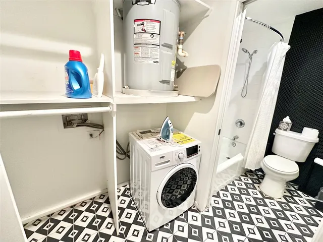 $1,450 | 201 Academy Drive, Unit 203, Austin, TX 78704