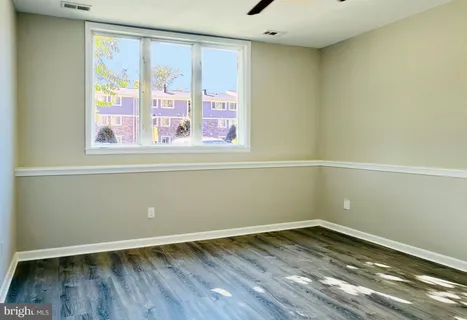 $295,000 | 599 Oakland Hills Drive, Unit 1A, Arnold, MD 21012