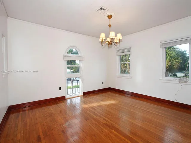 $7,250 | 339 Northeast 96th Street, Miami Shores, FL 33138