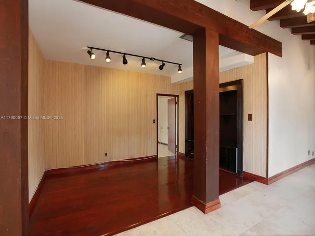 $7,250 | 339 Northeast 96th Street, Miami Shores, FL 33138