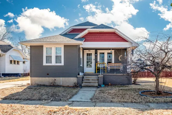 $179,900 | 902 St Julian Street, Pekin, IL 61554