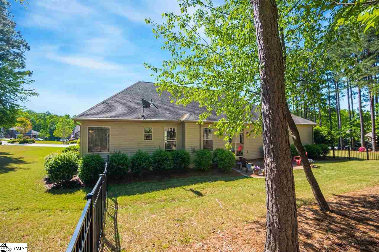 2 Pebblebrook Court Greer, SC 29651 - Photo 34 of 36 Gallery Image 34