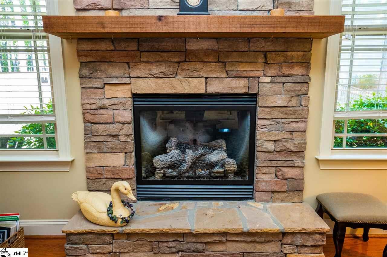 2 Pebblebrook Court Greer, SC 29651 - Photo 10 of 36 Gallery Image 10