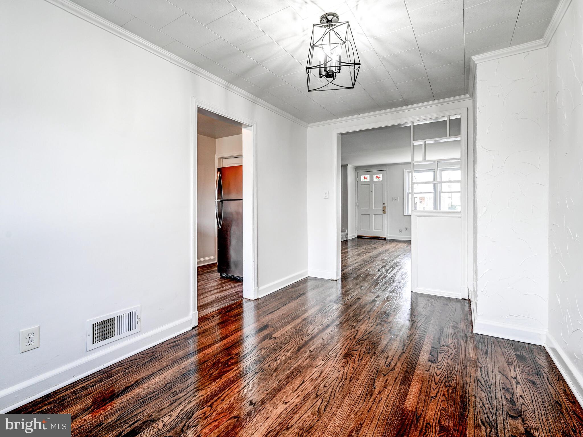 7454 Lawrence Road Dundalk, MD 21222 - Photo 9 of 23 Gallery Image 9