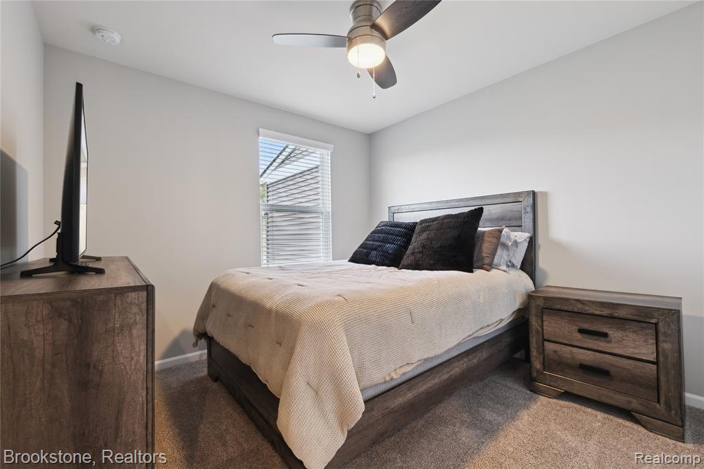 765 Hummingbird Drive Rochester Hills, MI 48307 - Photo 32 of 47