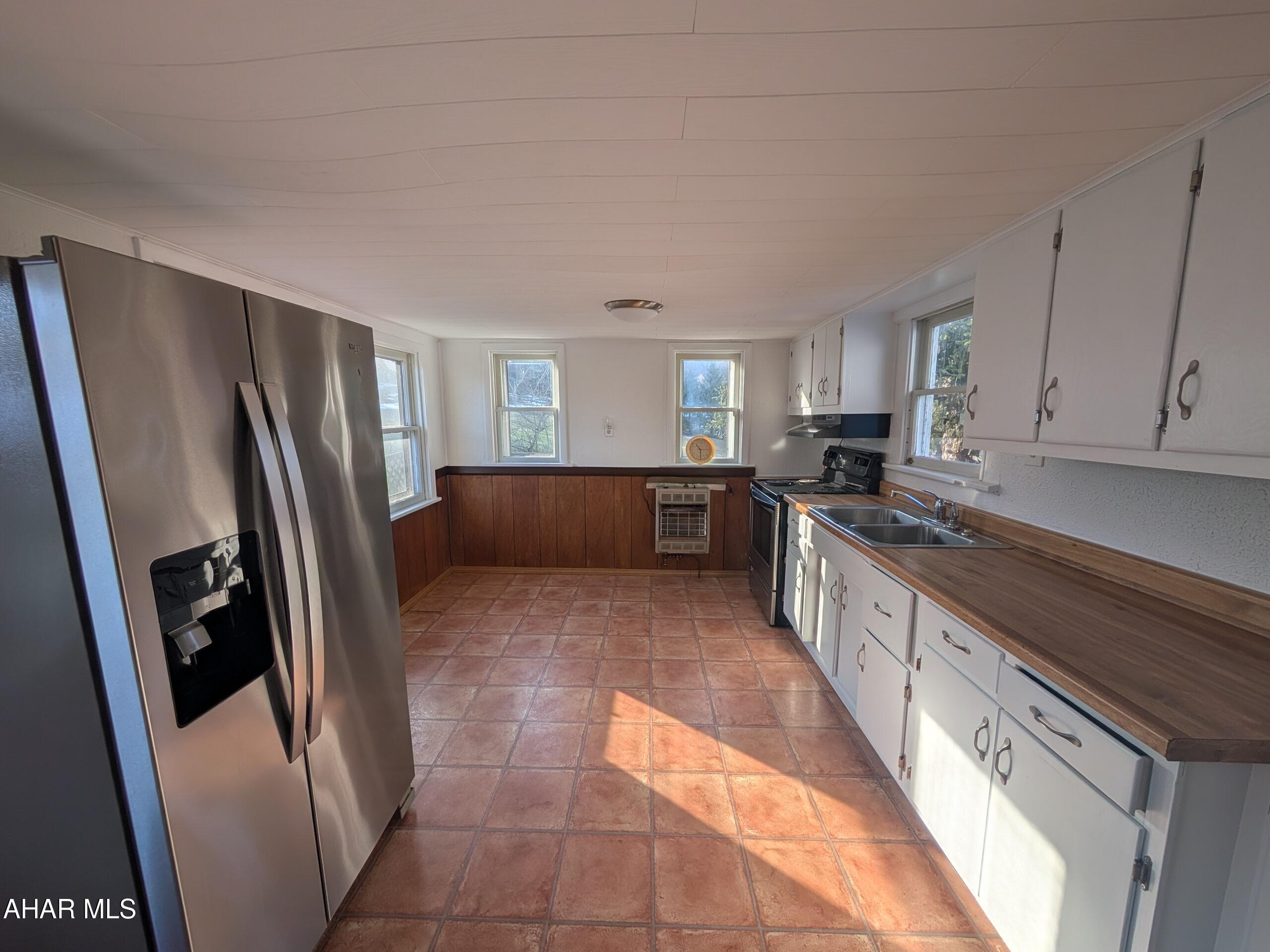 3549 Mill Road Duncansville, PA 16635 - Photo 16 of 22