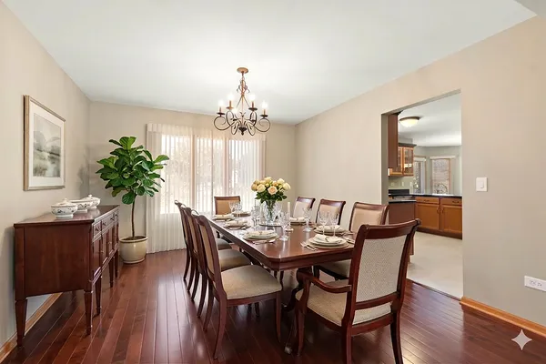 $699,900 | 17915 Crooked Creek Court, Orland Park, IL 60467