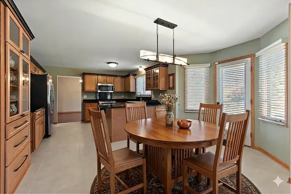 $699,900 | 17915 Crooked Creek Court, Orland Park, IL 60467