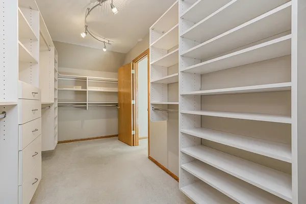 $699,900 | 17915 Crooked Creek Court, Orland Park, IL 60467