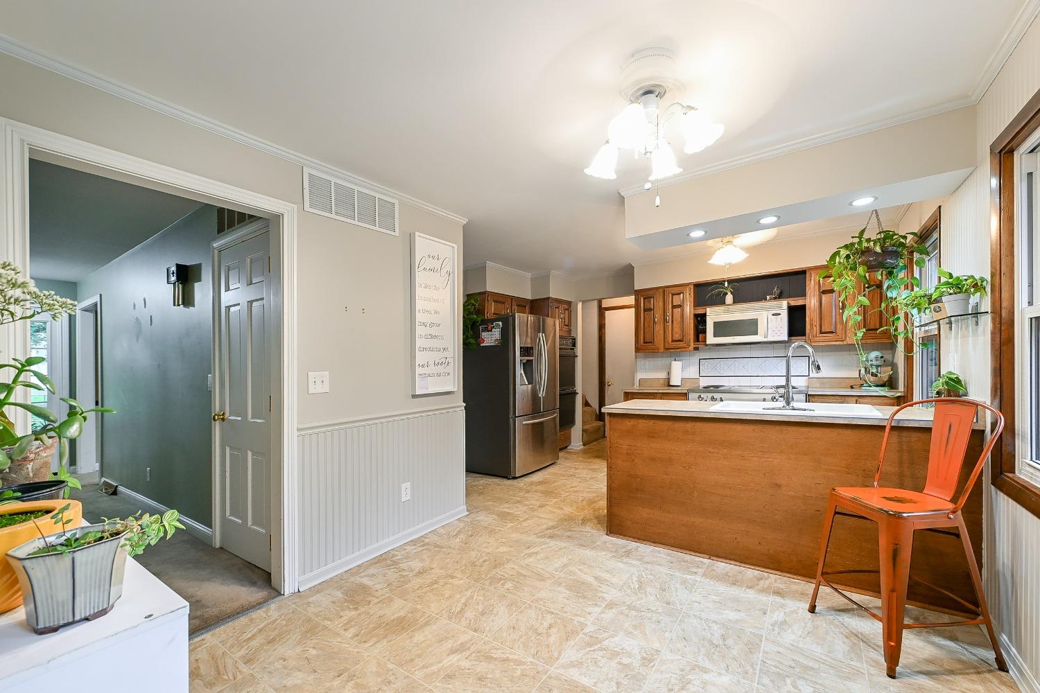 22462 Jackson Ridge Road Lawrenceburg, IN 47025 - Photo 10 of 38 Gallery Image 10