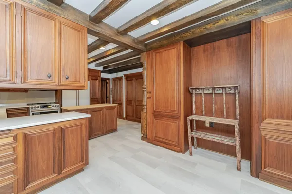 $1,150,000 | 910 Folwell Drive Southwest, Rochester, MN 55902