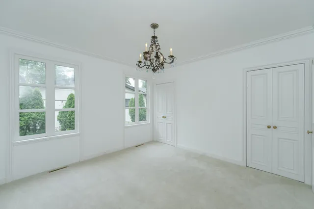 $1,150,000 | 910 Folwell Drive Southwest, Rochester, MN 55902