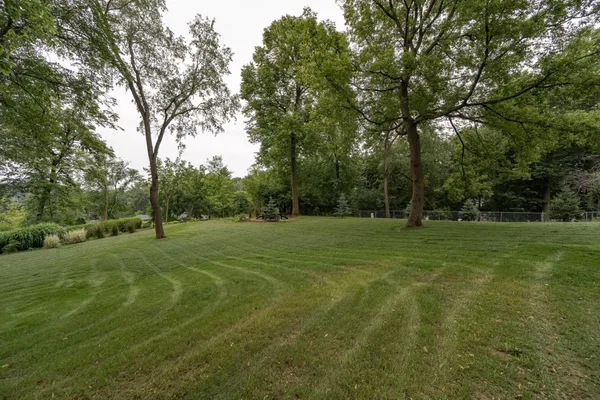 $1,150,000 | 910 Folwell Drive Southwest, Rochester, MN 55902