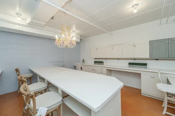 $1,150,000 | 910 Folwell Drive Southwest, Rochester, MN 55902