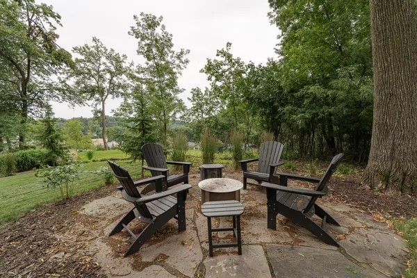 $1,150,000 | 910 Folwell Drive Southwest, Rochester, MN 55902