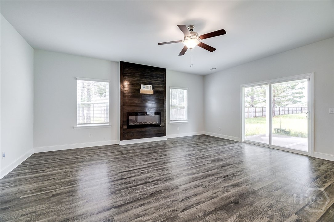 55 Saddlebrush Road Ellabell, GA 31308 - Photo 3 of 50 Currently vacant - Great room with electric firepl