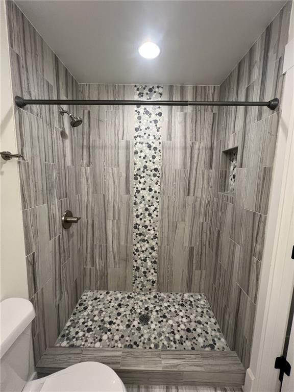100 Blair Road, Unit E5 St. Simons Island, GA 31522 - Photo 8 of 16 Primary Shower