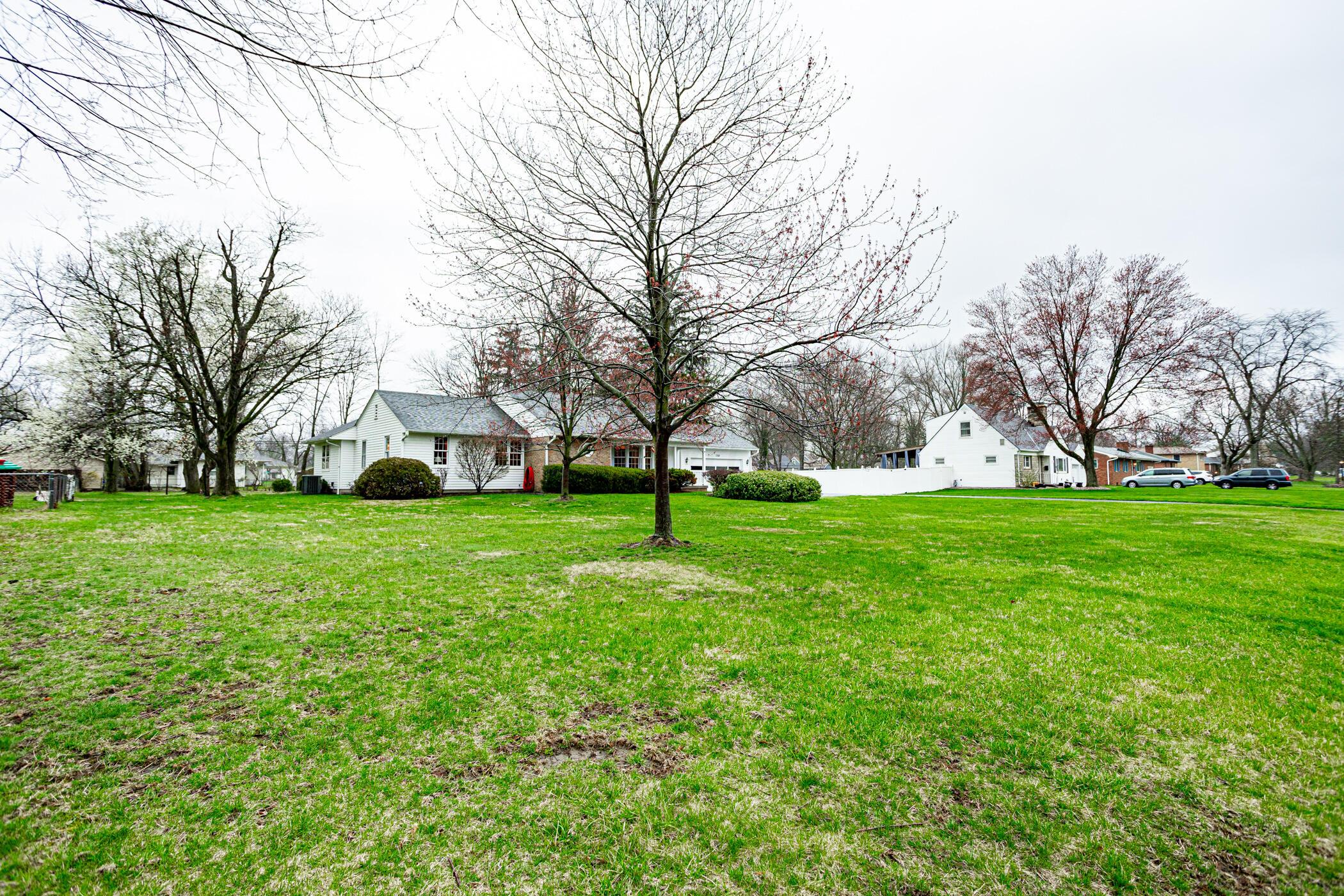 2368 Wickliffe Road Columbus, OH 43221 - Photo 4 of 59 2368 Wickliffe Road, Columbus, Ohio 4322