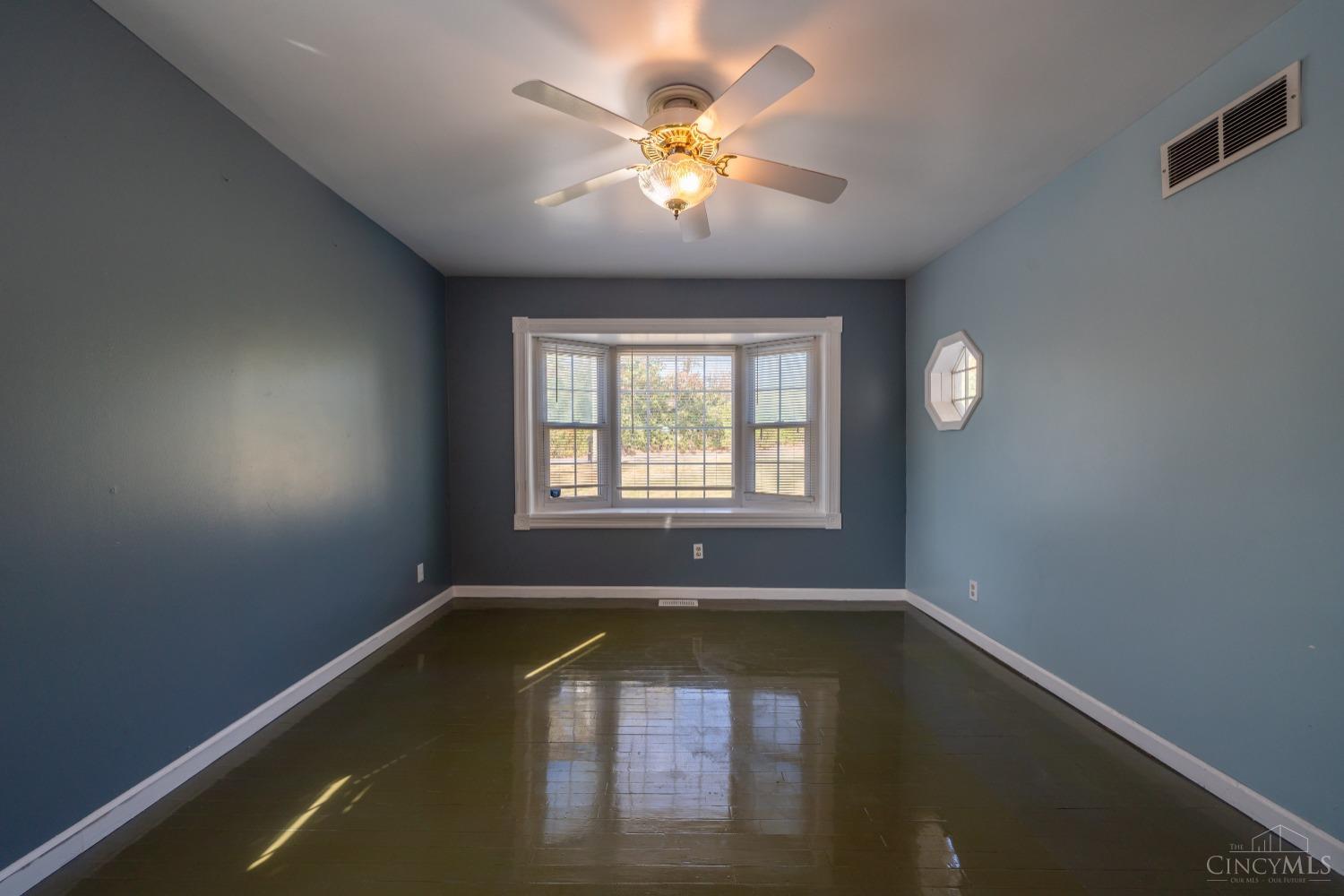 6960 Liberty Fairfield Road Hamilton, OH 45011 - Photo 9 of 57 Gallery Image 9