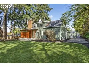 a view of a park with a bench