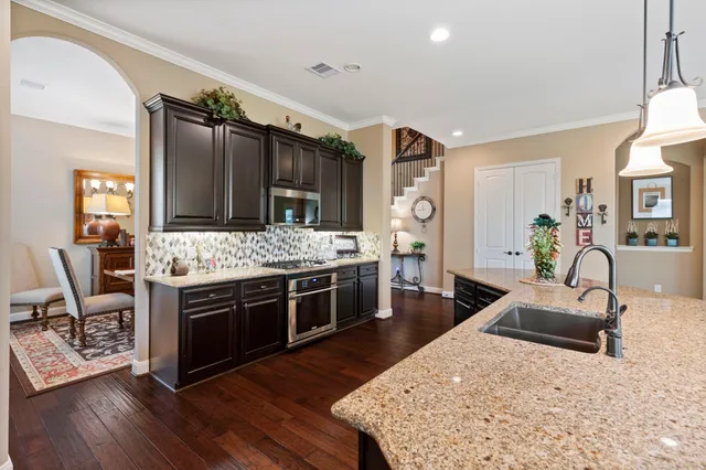 $385,000 | 24119 Blue Crest Drive, Porter, TX 77365