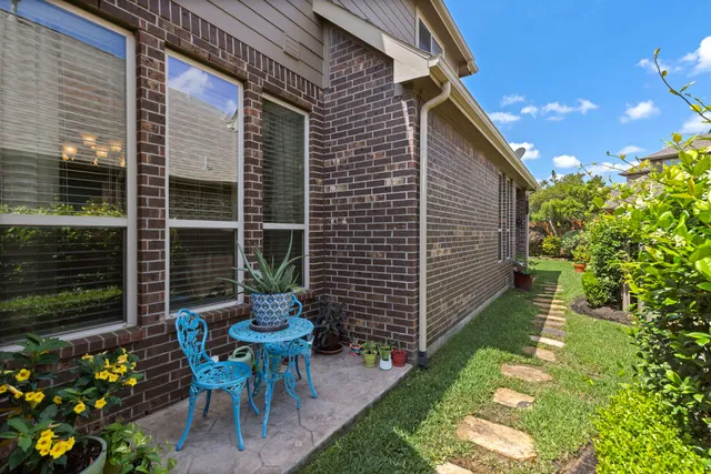 $385,000 | 24119 Blue Crest Drive, Porter, TX 77365