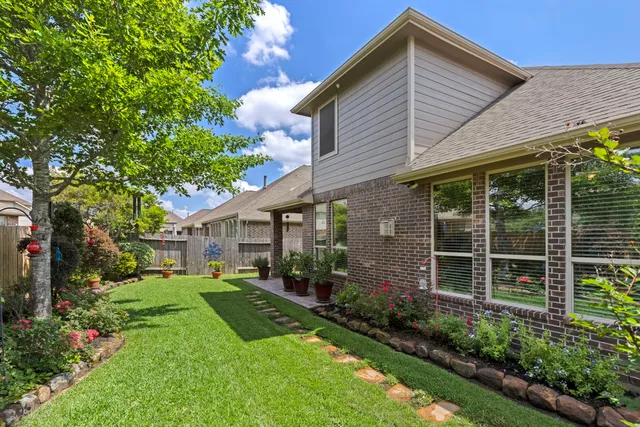 $385,000 | 24119 Blue Crest Drive, Porter, TX 77365