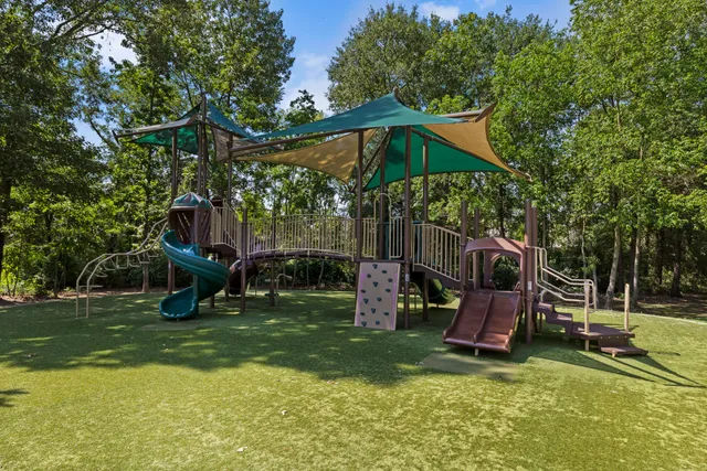 $385,000 | 24119 Blue Crest Drive, Porter, TX 77365