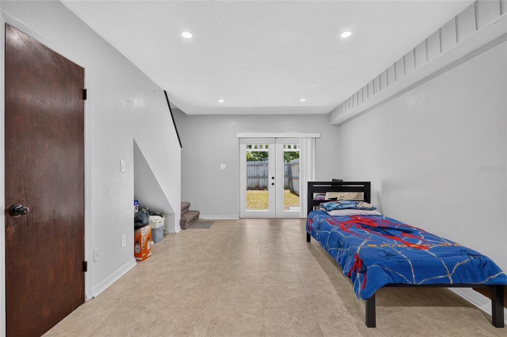4123 Southwest 15 Place, Unit 2 Gainesville, FL 32607 - Photo 19 of 39 Gallery Image 19