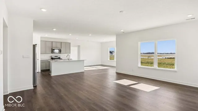 $399,900 | 1099 Winterfield Boulevard, Franklin, IN 46131